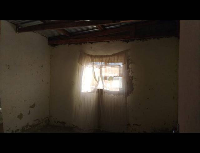2 BEDROOM HOUSE FOR SALE IN MTHATHA RURAL